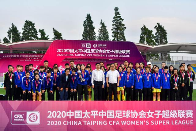 巴萨伤员自愿加练，备战国家德比